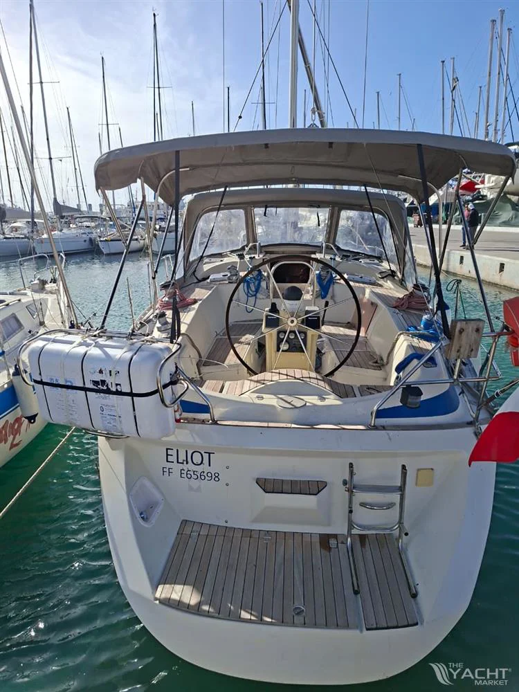 BoatPhoto.coverAlt