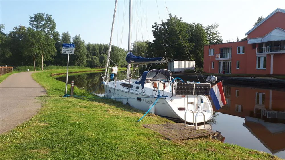 BoatPhoto.alt