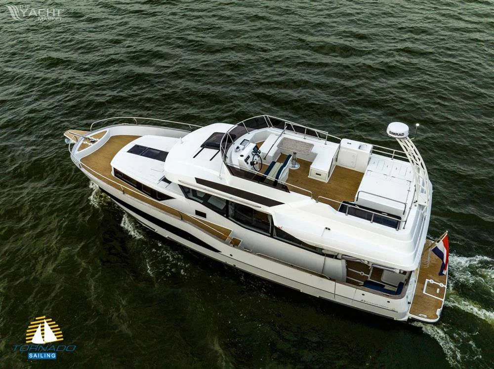 BoatPhoto.alt