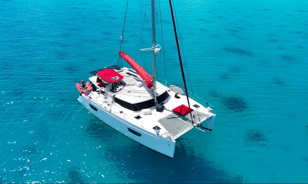 BoatPhoto.coverAlt