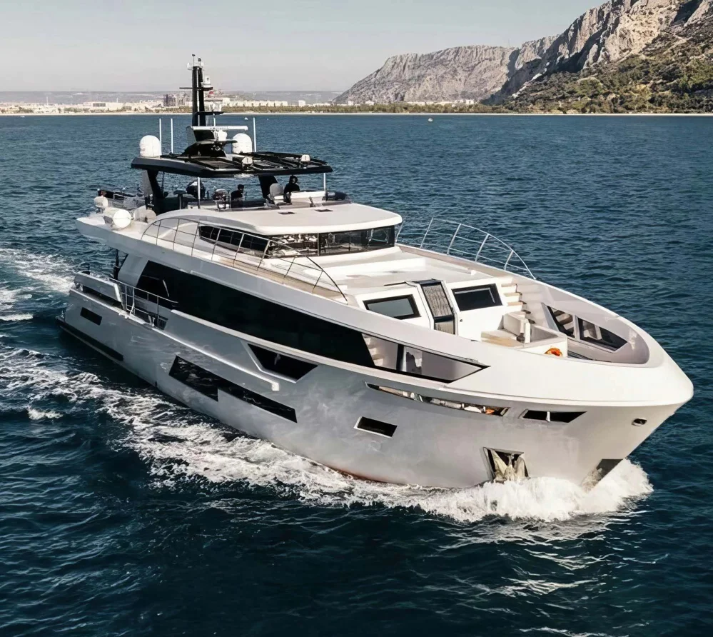 BoatPhoto.coverAlt
