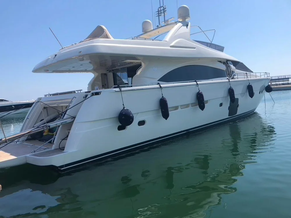 BoatPhoto.alt