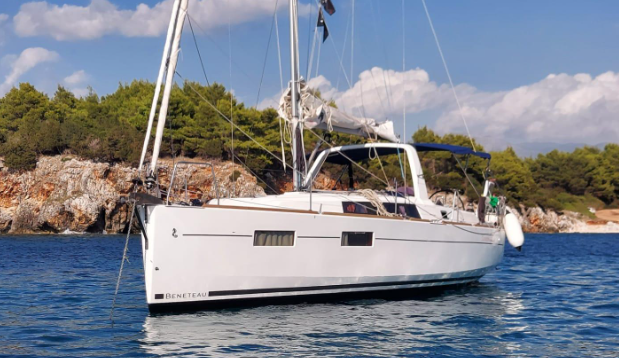 BoatPhoto.coverAlt
