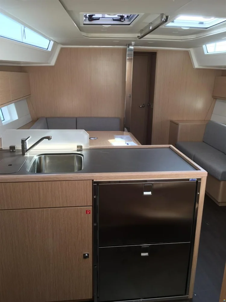 2019 Bavaria C45 Holiday for sale in Palermo, Italy, photo 5 of 6