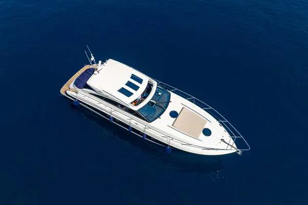 BoatPhoto.alt