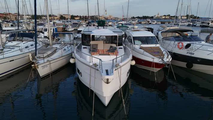 BoatPhoto.alt