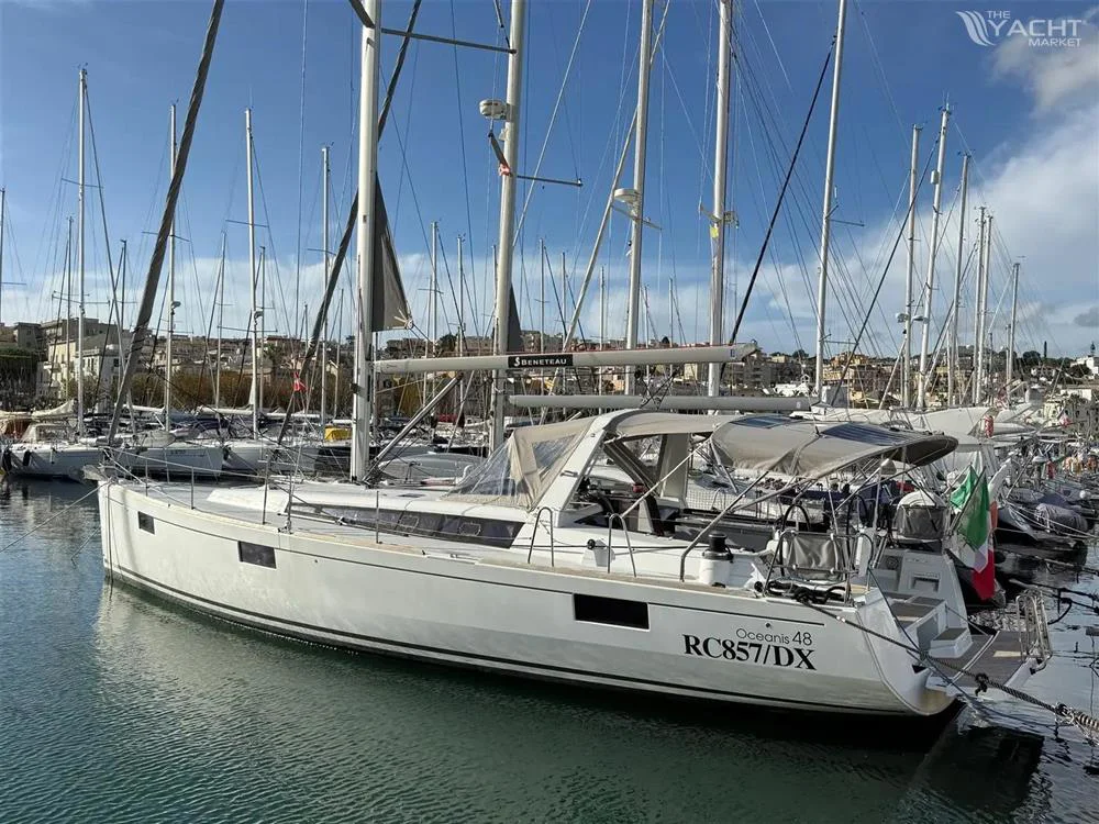 BoatPhoto.alt