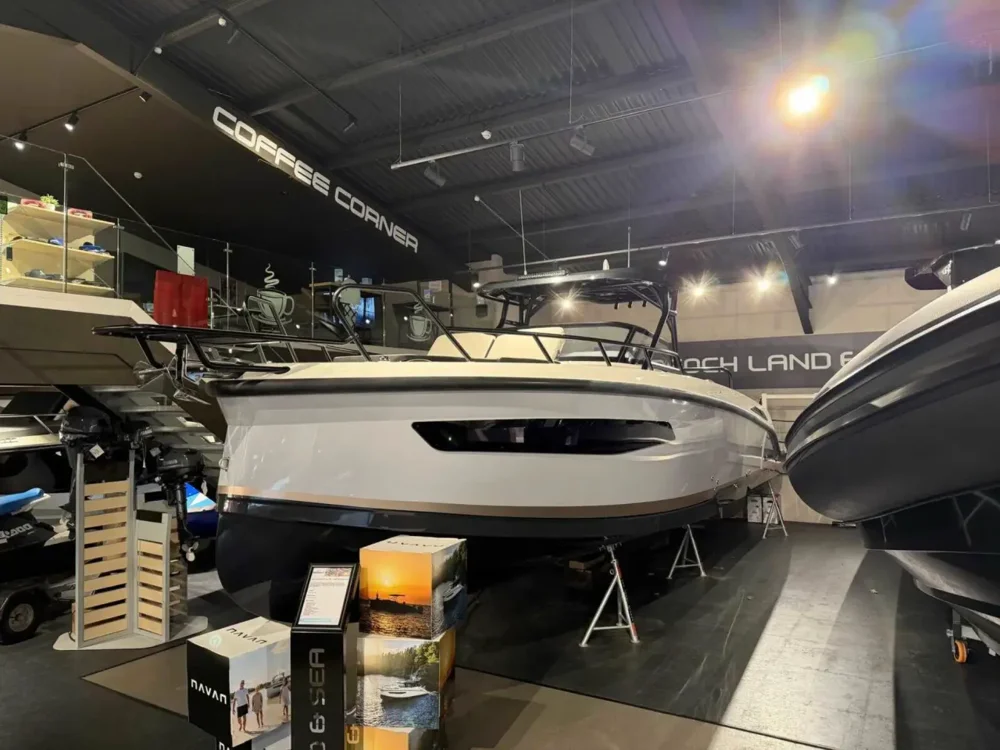 BoatPhoto.coverAlt