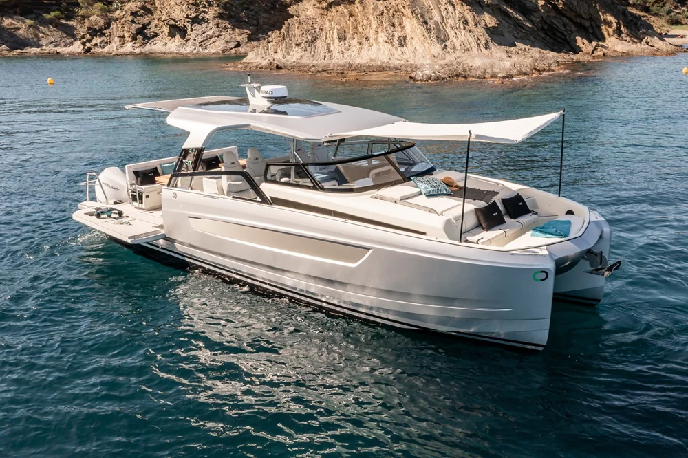 BoatPhoto.coverAlt
