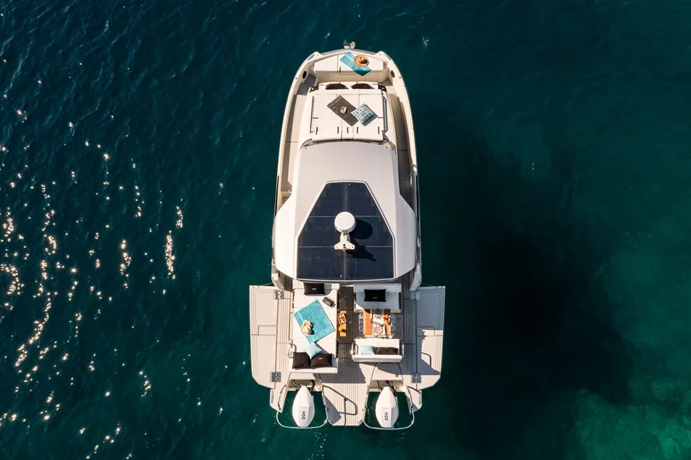 BoatPhoto.alt