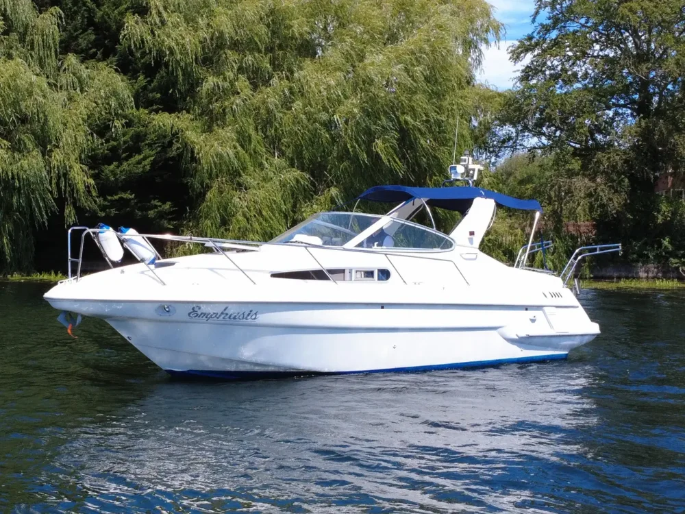 BoatPhoto.coverAlt