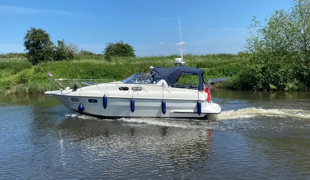 BoatPhoto.coverAlt
