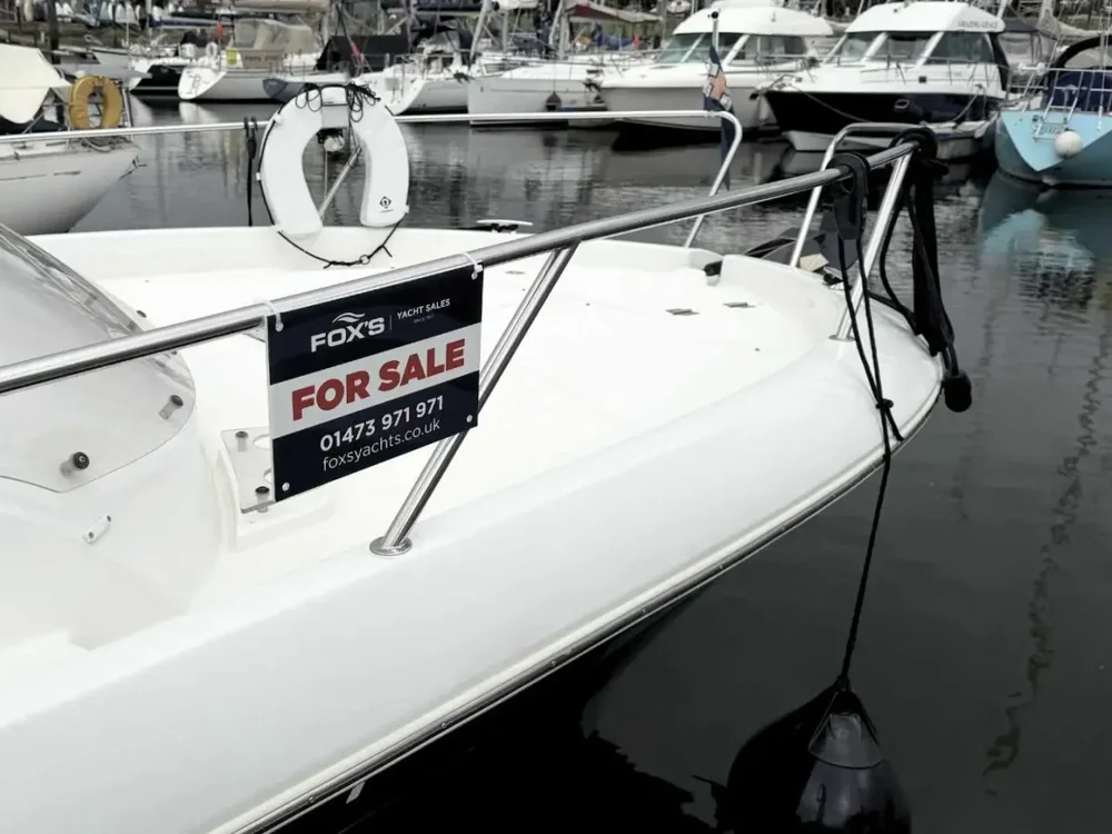 BoatPhoto.alt