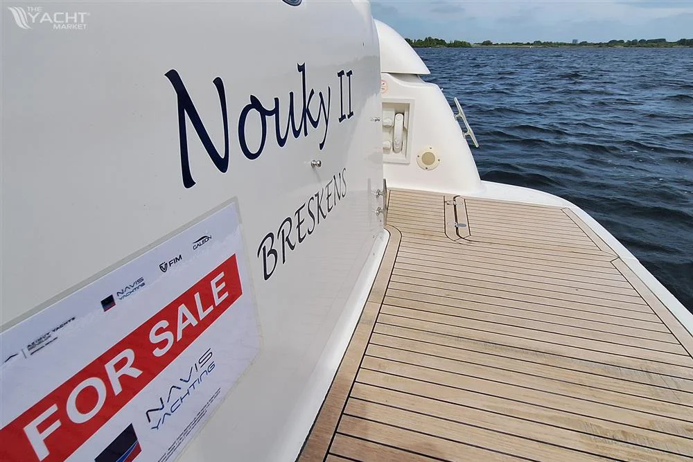 BoatPhoto.alt