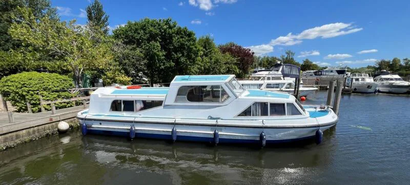 BoatPhoto.coverAlt