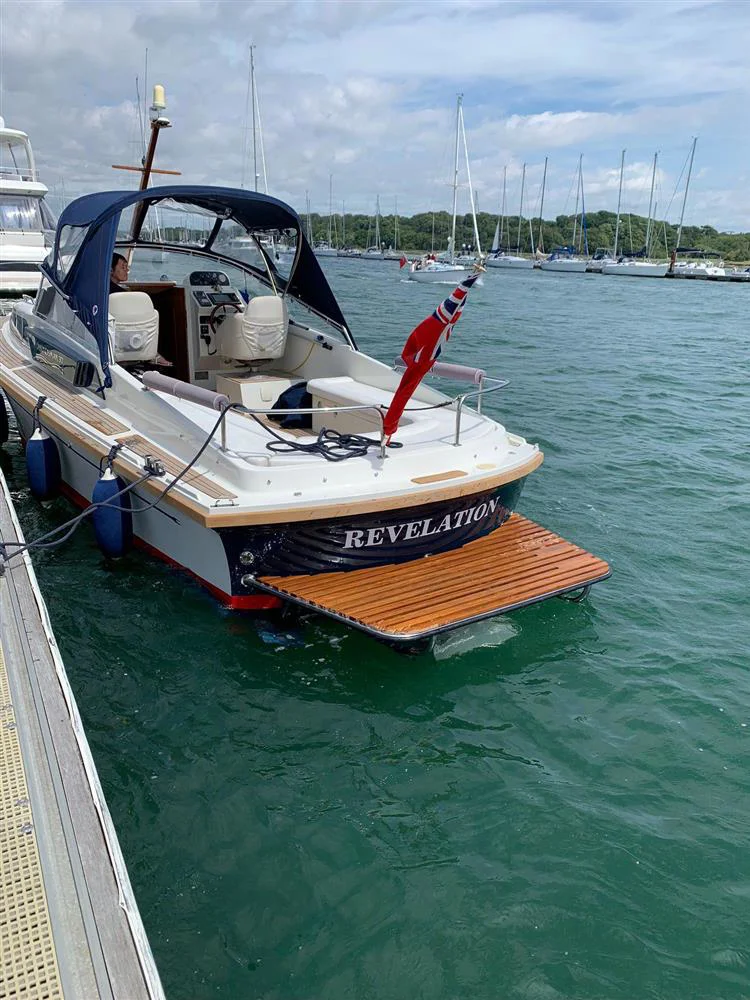 BoatPhoto.alt