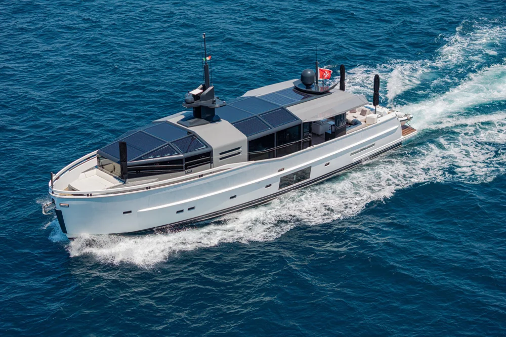 2019 Arcadia A85 for sale in Castellammare di Stabia, Italy, photo 2 of 5