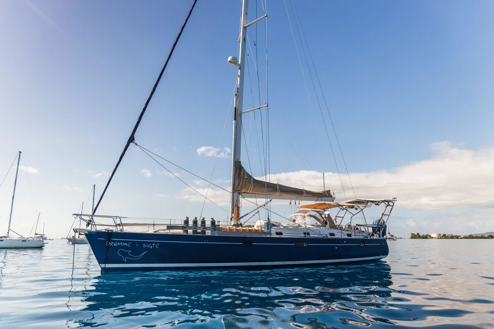 BoatPhoto.alt