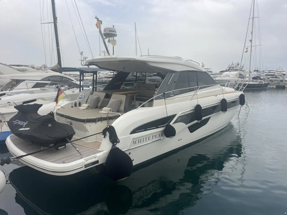 BoatPhoto.coverAlt