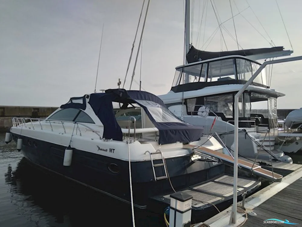 BoatPhoto.coverAlt