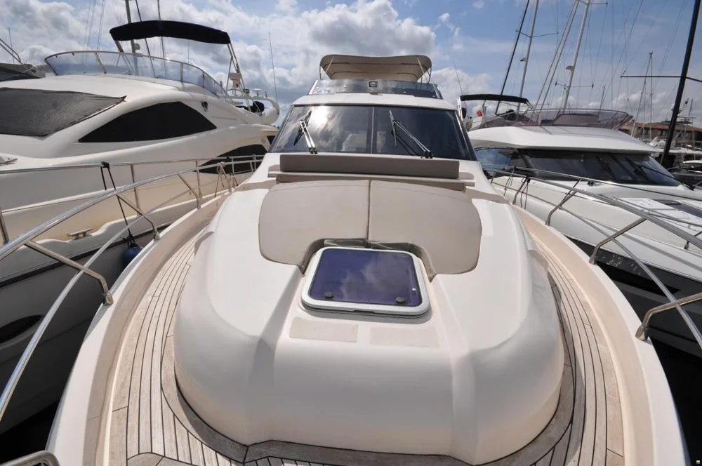 BoatPhoto.alt