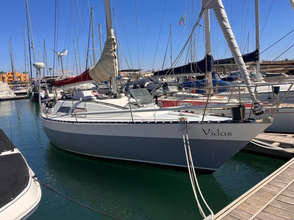 BoatPhoto.coverAlt