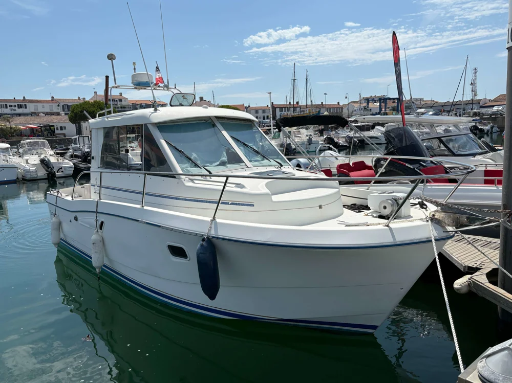 BoatPhoto.coverAlt