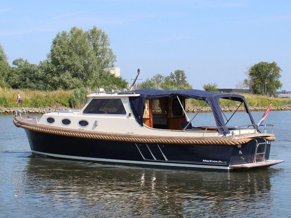 BoatPhoto.alt