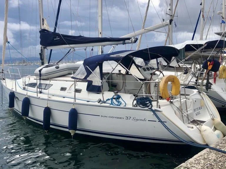 BoatPhoto.coverAlt
