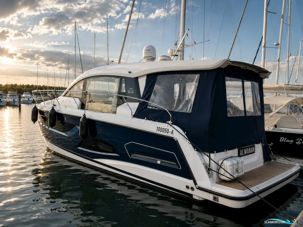 BoatPhoto.alt