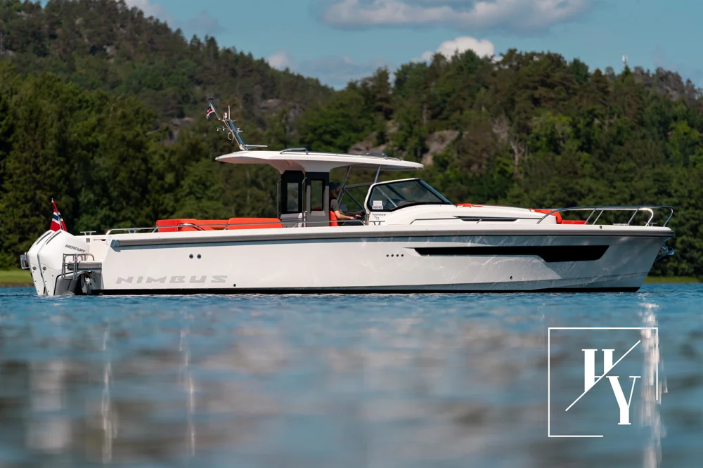 BoatPhoto.coverAlt