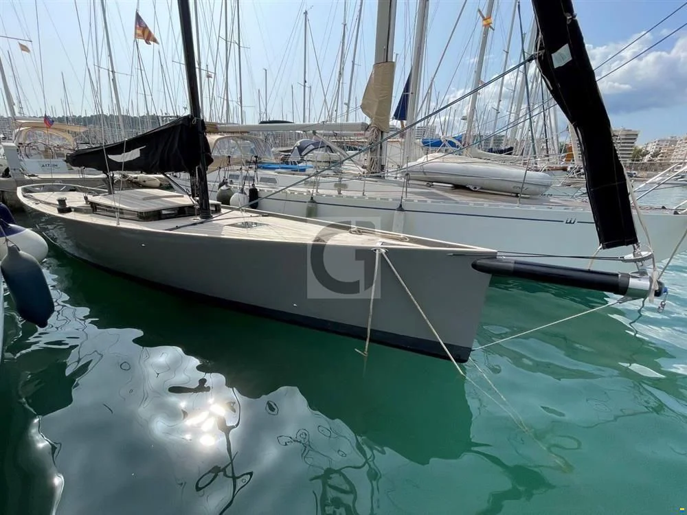 BoatPhoto.coverAlt