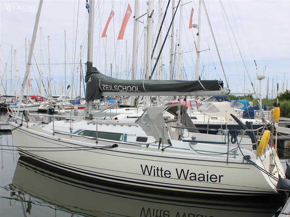 BoatPhoto.alt