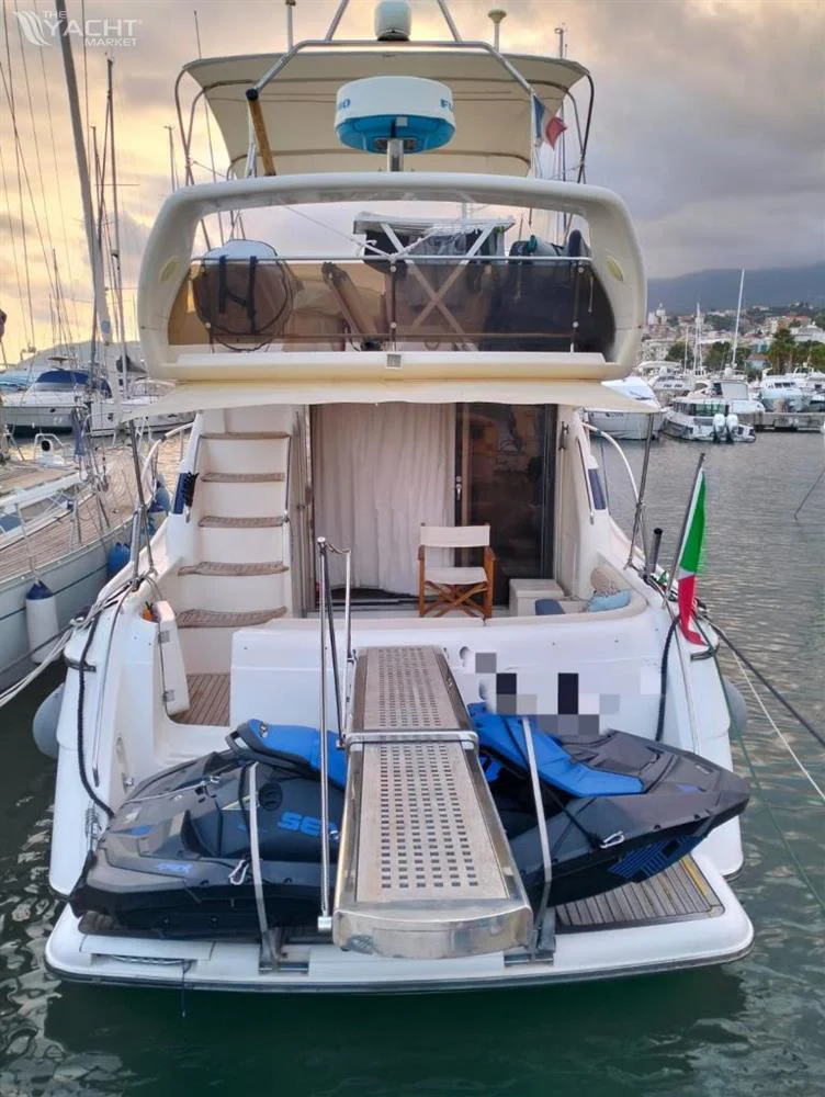 BoatPhoto.alt