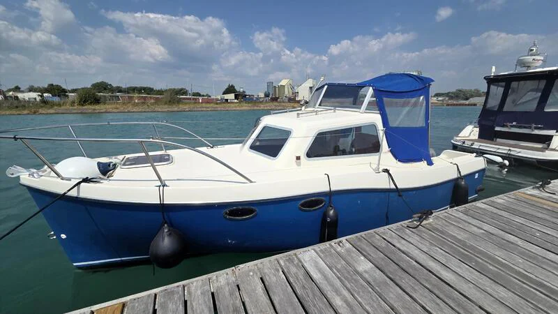 BoatPhoto.alt