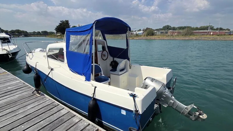 BoatPhoto.alt