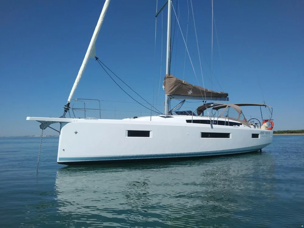 2023 Jeanneau Sun Odyssey 410 for sale in Caorle, Italy