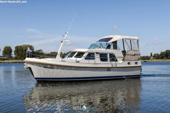 BoatPhoto.alt