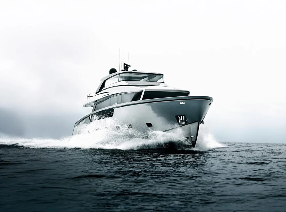 BoatPhoto.coverAlt