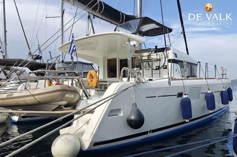 BoatPhoto.coverAlt