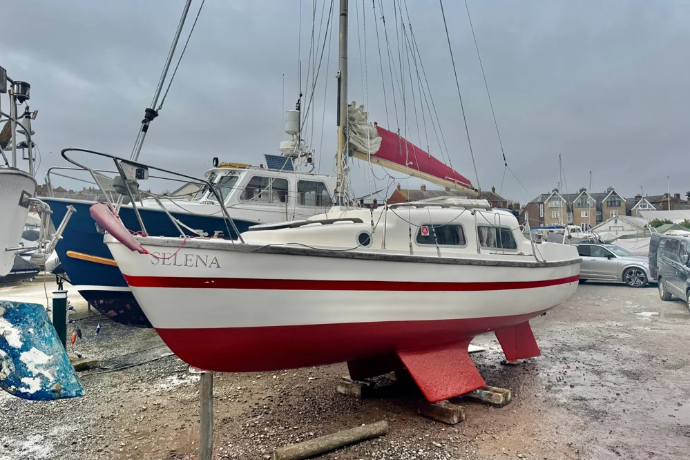 BoatPhoto.coverAlt