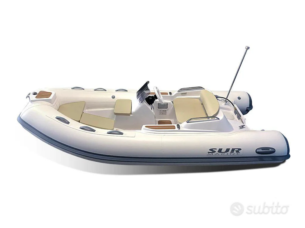 BoatPhoto.coverAlt