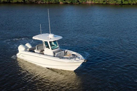 2023 Boston Whaler 250 Outrage for sale in Cancún, Mexico, photo 2 of 5