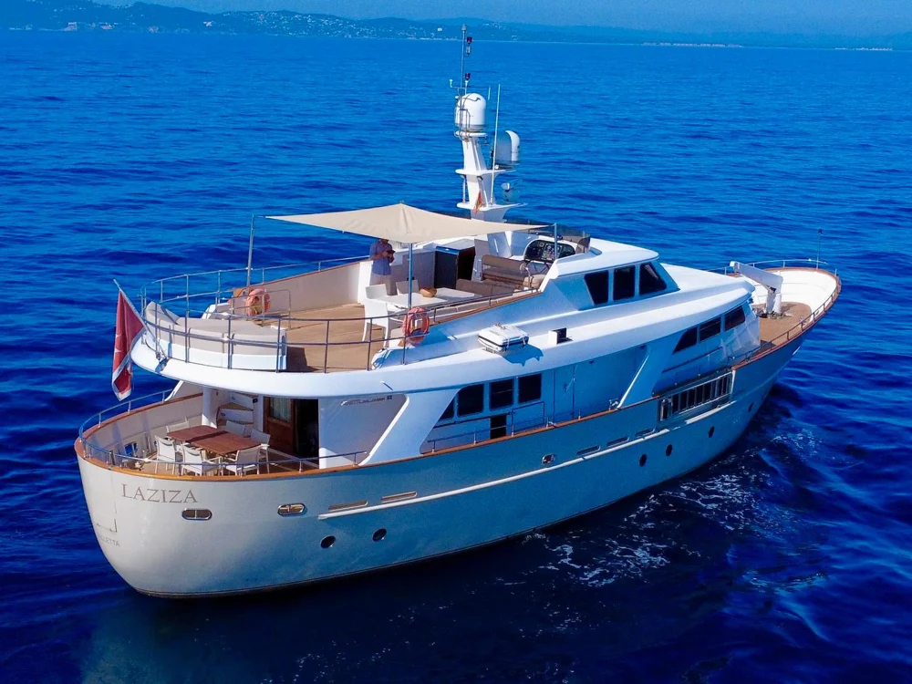 BoatPhoto.alt