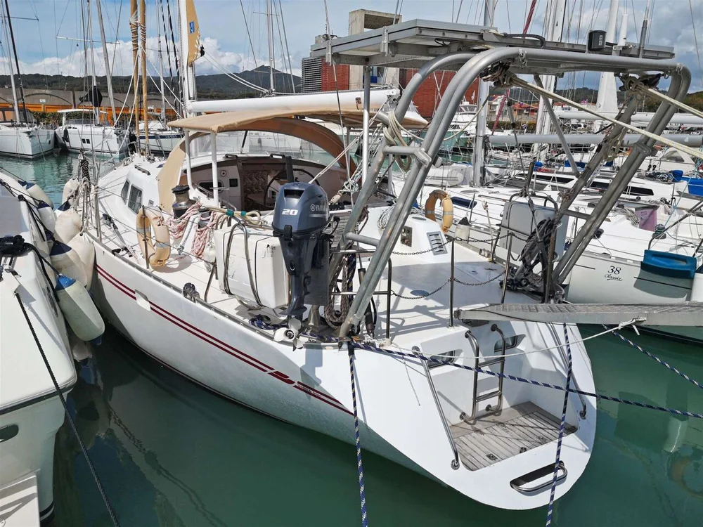 BoatPhoto.alt