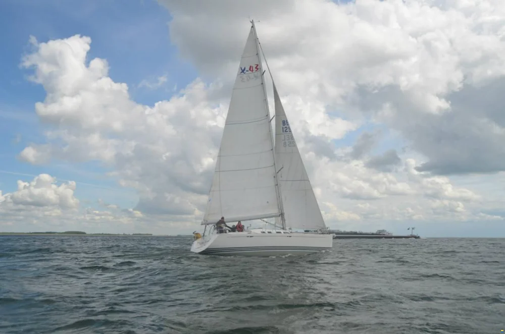 BoatPhoto.alt
