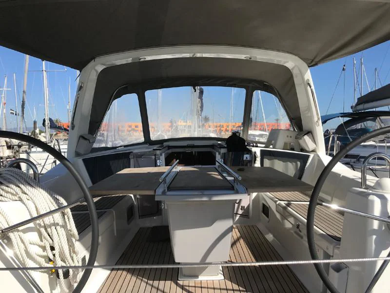 2018 BENETEAU Oceanis 41.1 for sale in Lisbon, Portugal, photo 2 of 5