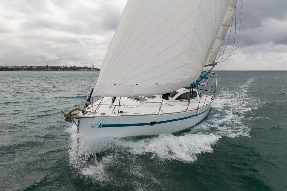 BoatPhoto.coverAlt