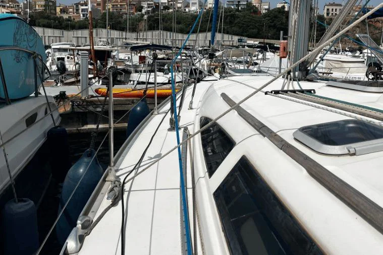 BoatPhoto.alt