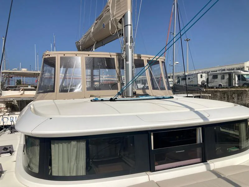 2020 Lagoon 46 for sale in Spain, photo 2 of 5